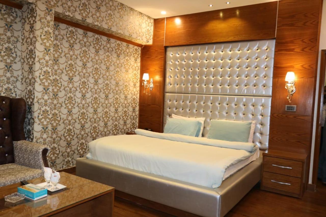 Sea Shell Inn